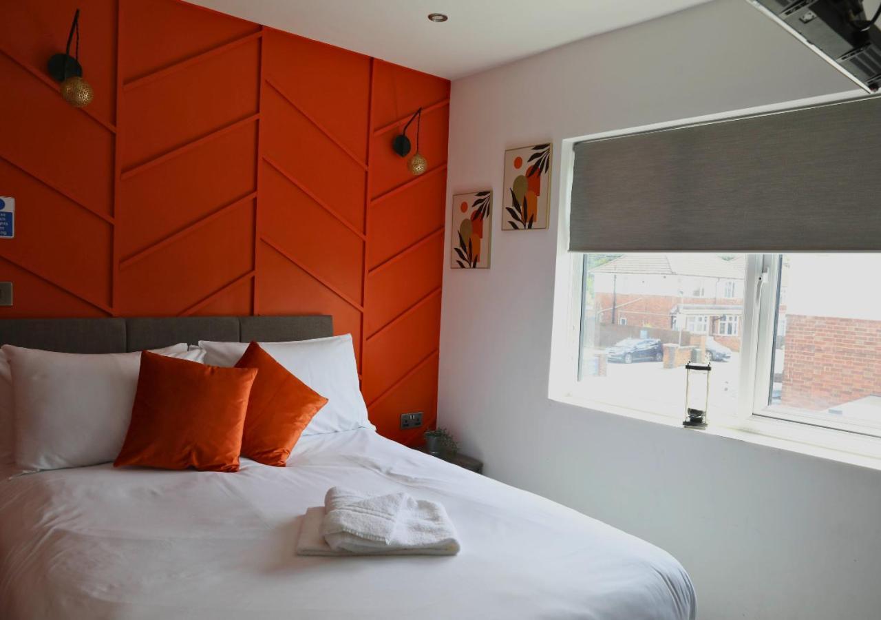 Cb Stays - Private Rooms With Ensuite And Kitchenette In Peterborough Esterno foto