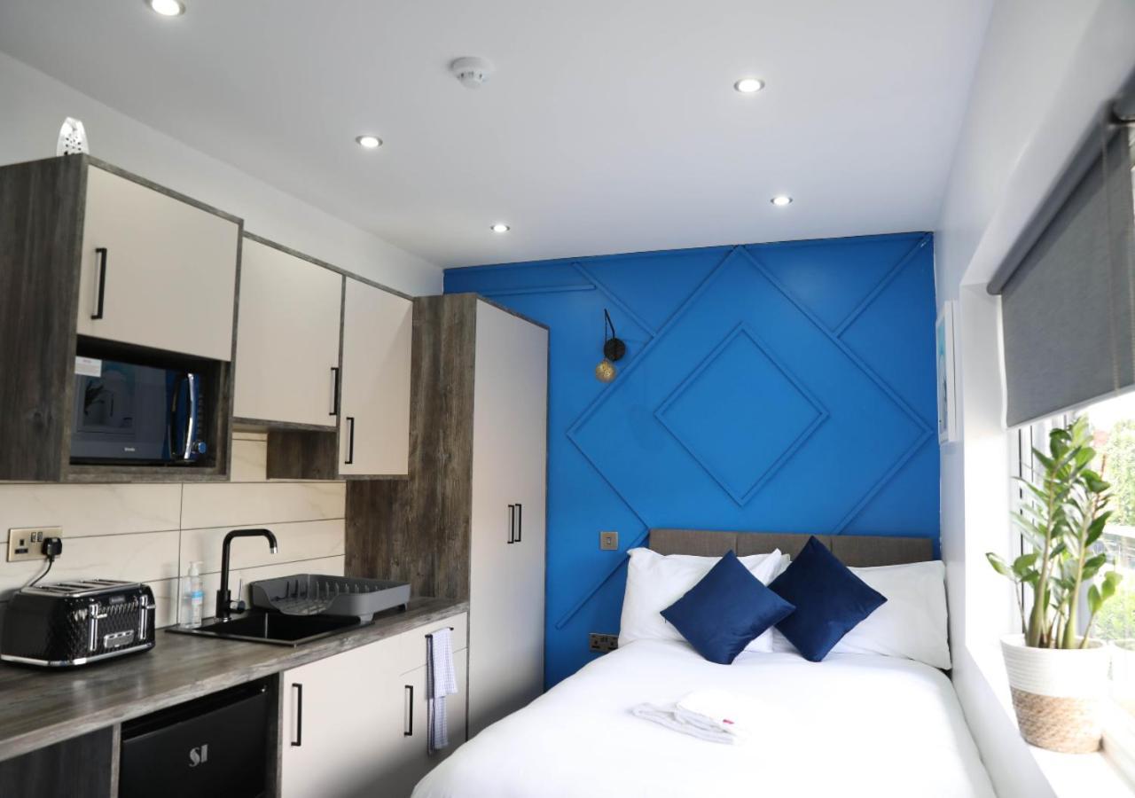Cb Stays - Private Rooms With Ensuite And Kitchenette In Peterborough Esterno foto
