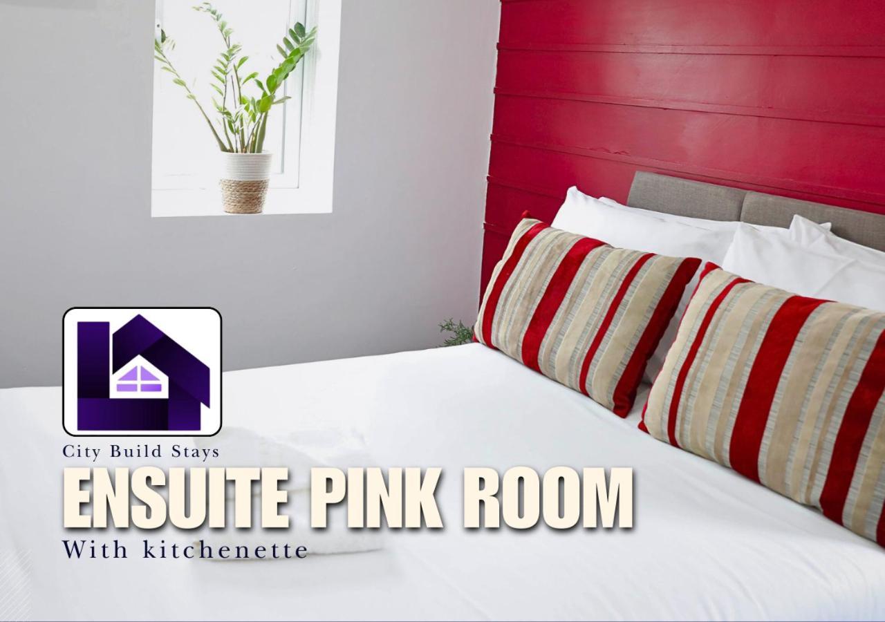 Cb Stays - Private Rooms With Ensuite And Kitchenette In Peterborough Esterno foto